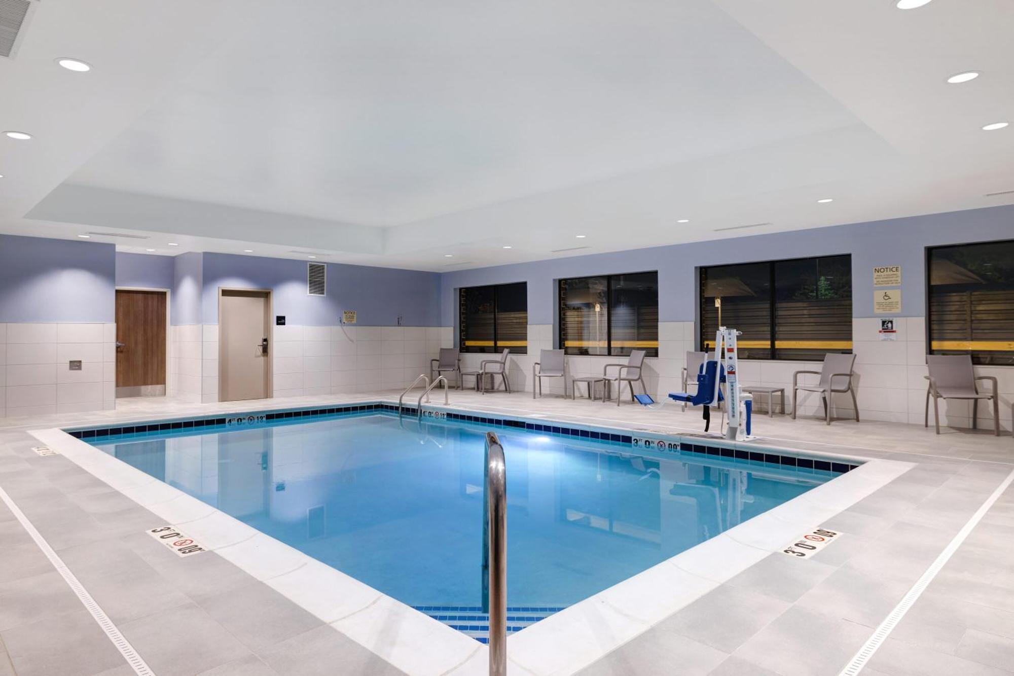Hampton Inn Chicago 올랜드파크 외부 사진